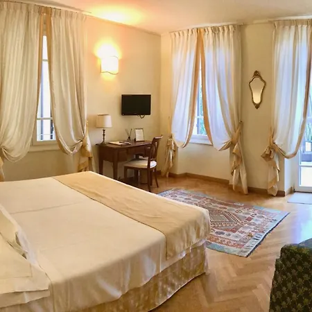 La Vittoria Boutique