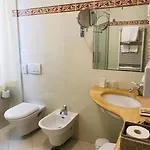 Ξενοδοχείο La Vittoria Boutique 4*