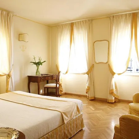La Vittoria Boutique Hotell Garda (Verona)
